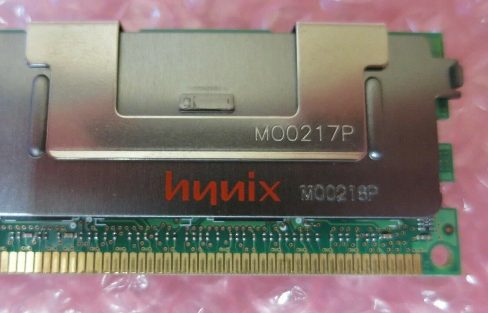 Hynix HMT151R7AFP4C-H9 4GB 2Rx4 PC3-10600R DDR3-1333 ECC 240P Server RAM Memory - Image 3 of 4