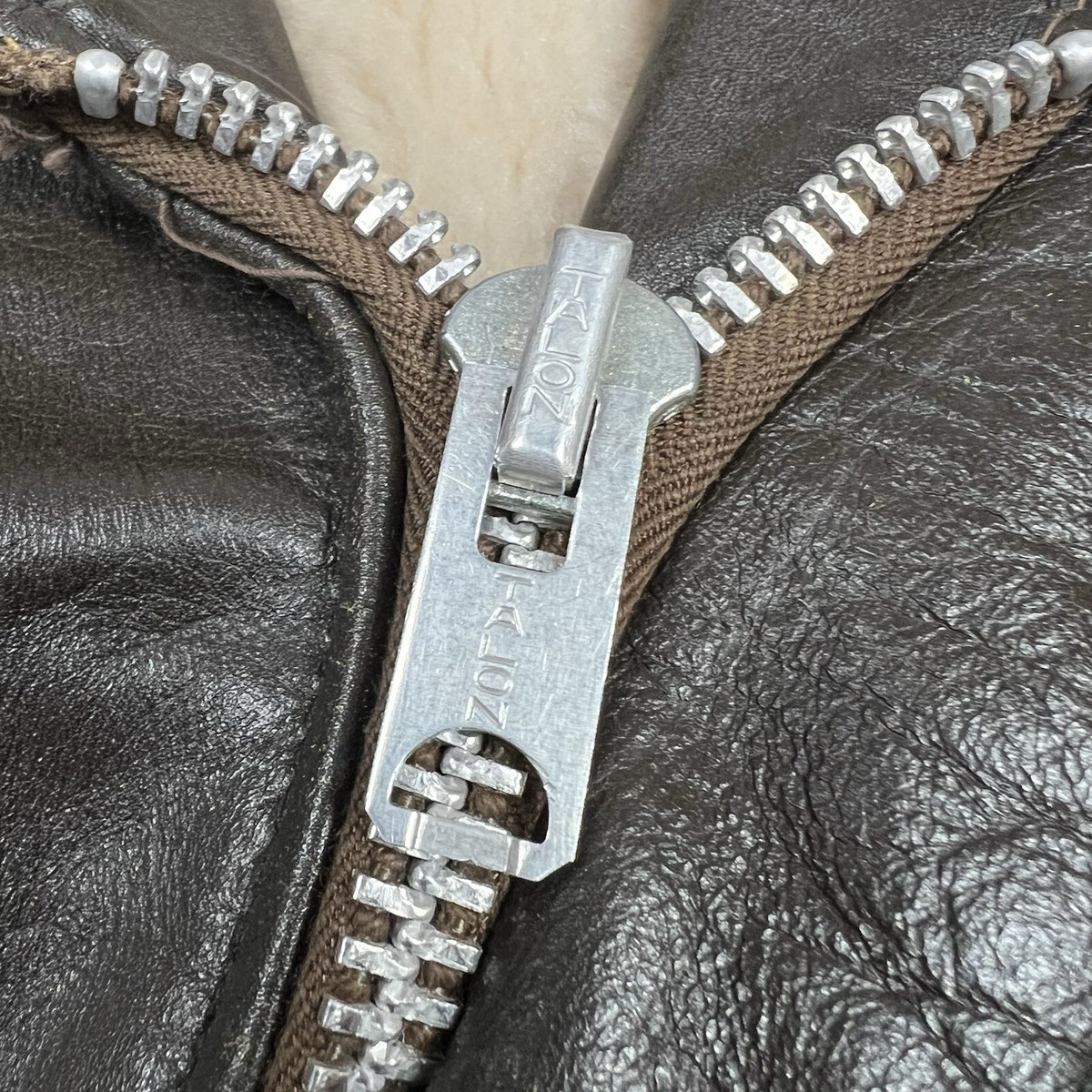 VINTAGE Schott　G-1 ダウンジャケット　TALONジップ s-l400.jpg