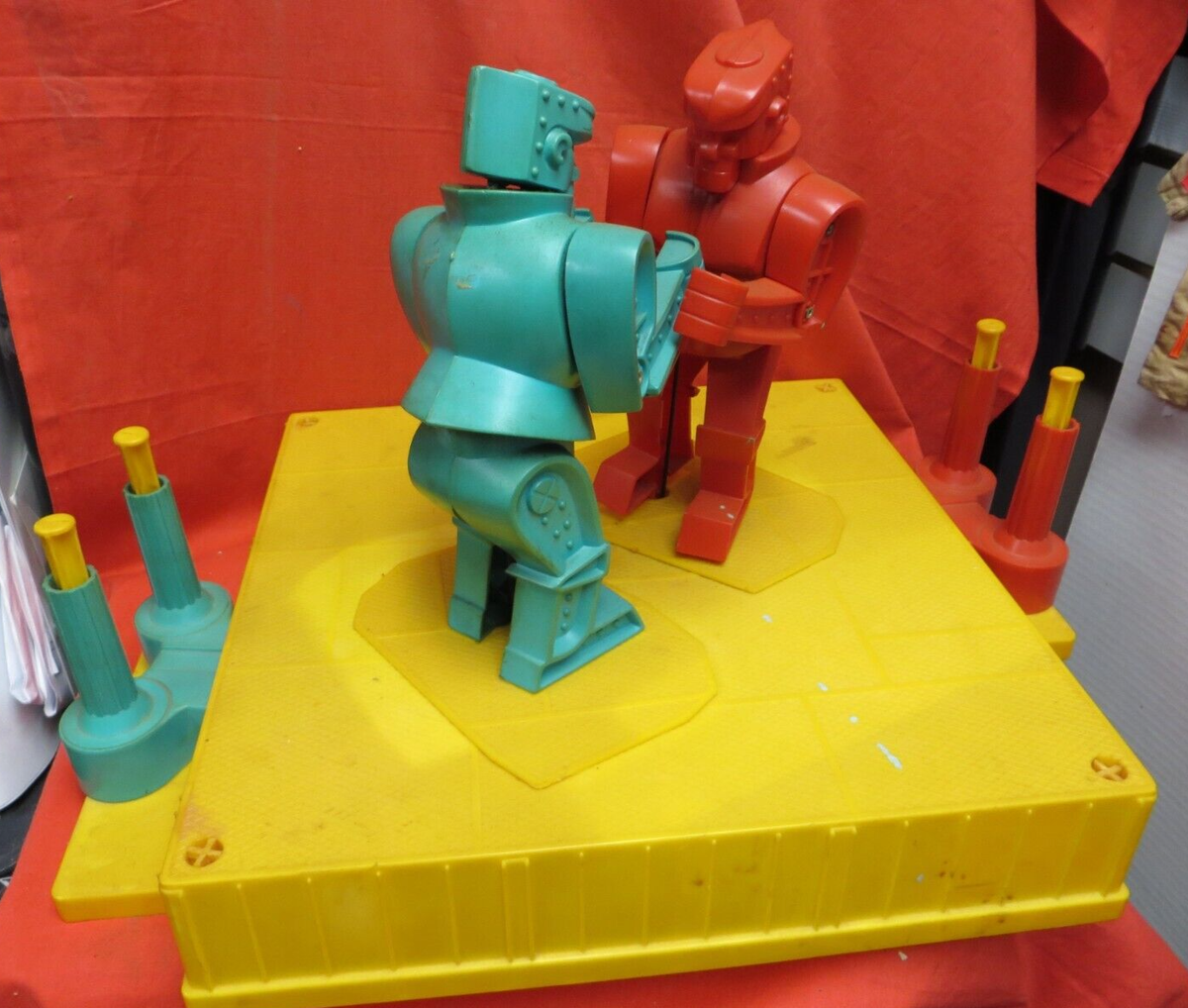 VINTAGE MARX TOYS : 1960's ROCK EM SOCK EM ROBOTS : NOT COMPLETE
