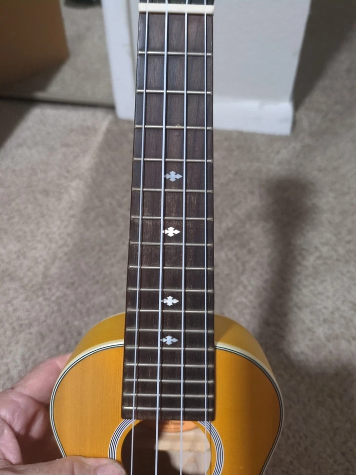 Kamoa Ukulele Model E3-S High Quality Professional Ukulele - Image 3 of 4