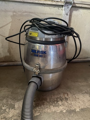 #ad Nilfisk GM 80 Canister Vacuum Cleaner Bagged Corded 110 120V with Hose $450.00