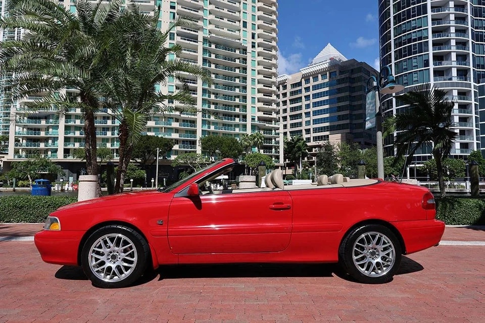 Volvo C70 HT A CV 2001 2 puertas convertible automático Foto 2 de 4