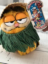 Garfield Hawaii Vacation Hat Grass Skirt Stuffed Plush 1981 Vintage Dakin w/Tag