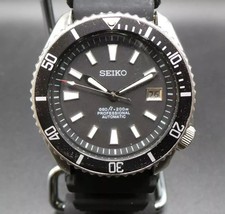 Seiko Mens Automatic Watch mod.SDS001 17J Scuba Diver 150M 7002-7000 c. May 1992