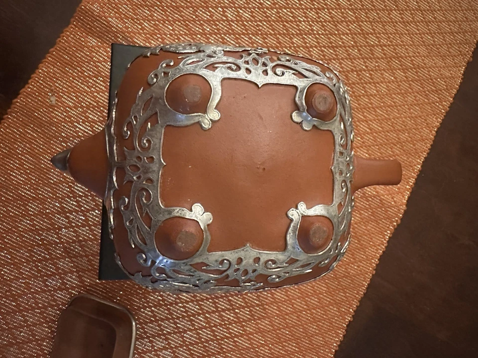 Tetera tradicional china Yixing. Foto 3 de 4