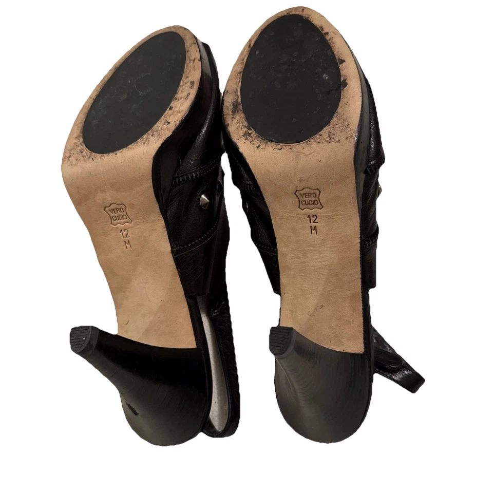 Vaneli Mujer Zapatos 12M Punta Abierta Correa Trasera Pump con Tachuelas Tacones Altos Foto 4 de 4