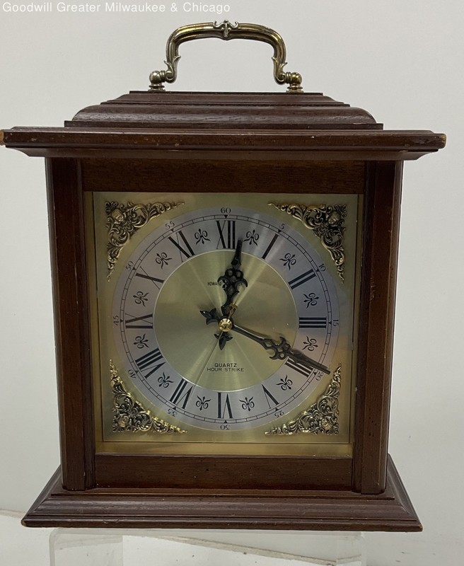 Unbranded Brown Quartz Mantel Clock Wood Vintage Style Roman Numerals Home