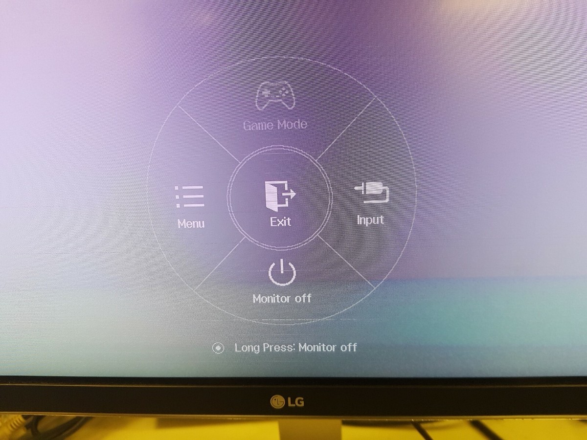 LG 27UD88-W Ultra HD 4K Monitor IPS 27 Inch - Working but LG 27UD88-W Ultra HD 4K Monitor IPS 27 Inch - Working but