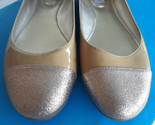 Jimmy Choo ~ Nude Patent Leather Flats w/ Sparkly Gold Toe Wo's Size 40.5 ~Italy - Picture 7 of 24