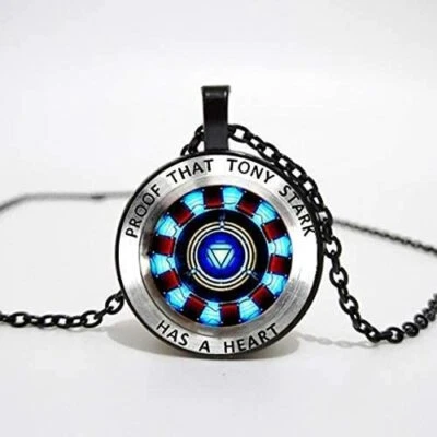 Marvel Avengers Iron Man Tony Stark Reattore Collana in Vetro Curvo Convesso