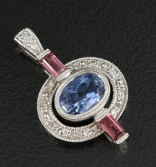 Juego de aretes y colgantes de diamantes y zafiro azul turmalina rosa de oro blanco de 14k Foto 3 de 4