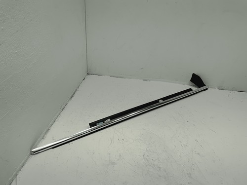 2012 - 2018 AUDI A6 FRONT RIGHT PASSENGER SIDE DOOR WINDOW BELT MOLDING OEM - Picture 1 of 19