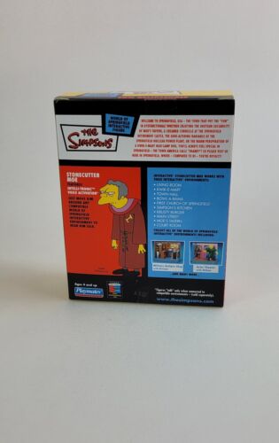 The Simpsons SONECUTTER MOE Mail Away World of Springfield Playmates Sealed - Picture 2 of 2