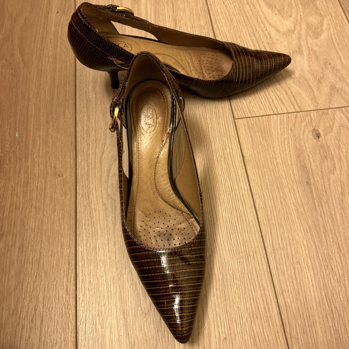 Vintage joan shop and david shoes