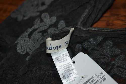 C9- NWT Indigo Soul Gray Embroidered Oblong Scarf - Bild 3 von 5
