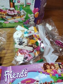 Lego Friends Andrea 41110 Birthday Party Animals (Box Dmg) AS IS