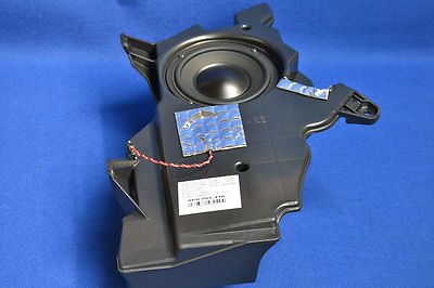 8P0051416 Original Audi Sound plus Subwoofer Gehäuse, für 3-Türer CHORUS