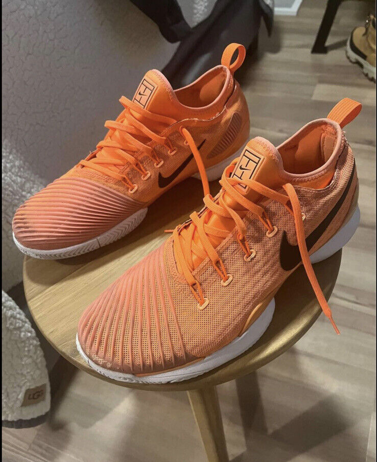 Nike Air Zoom Ultra React HC Orange Tennis Shoe Mens Size 10 859719 801 Nike Air Zoom Ultra React HC Orange Tennis Shoe Mens Size 10 859719 801