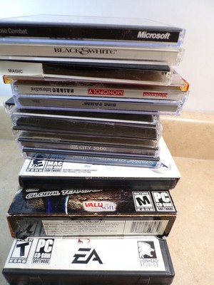 Lot of various software for  PC City of Villains Spore Codename Nina SimCity
