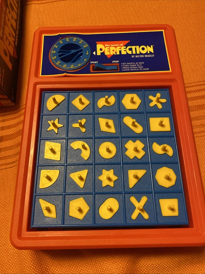 Vintage 1990 Perfection Game Milton Bradley MB Board Game 100% COMPLETE - Image 2 of 4