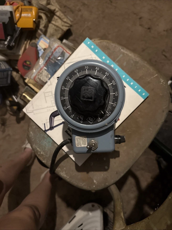 Transformador variable Superior Electric Powerstat 0-120V/0-132V 270/294v V.A. 10B Foto 2 de 4