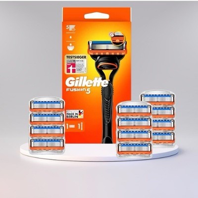 Gillette Fusion 5 Set - 1 Handstück + 1 Originale + 12 kompatible Rasierklingen