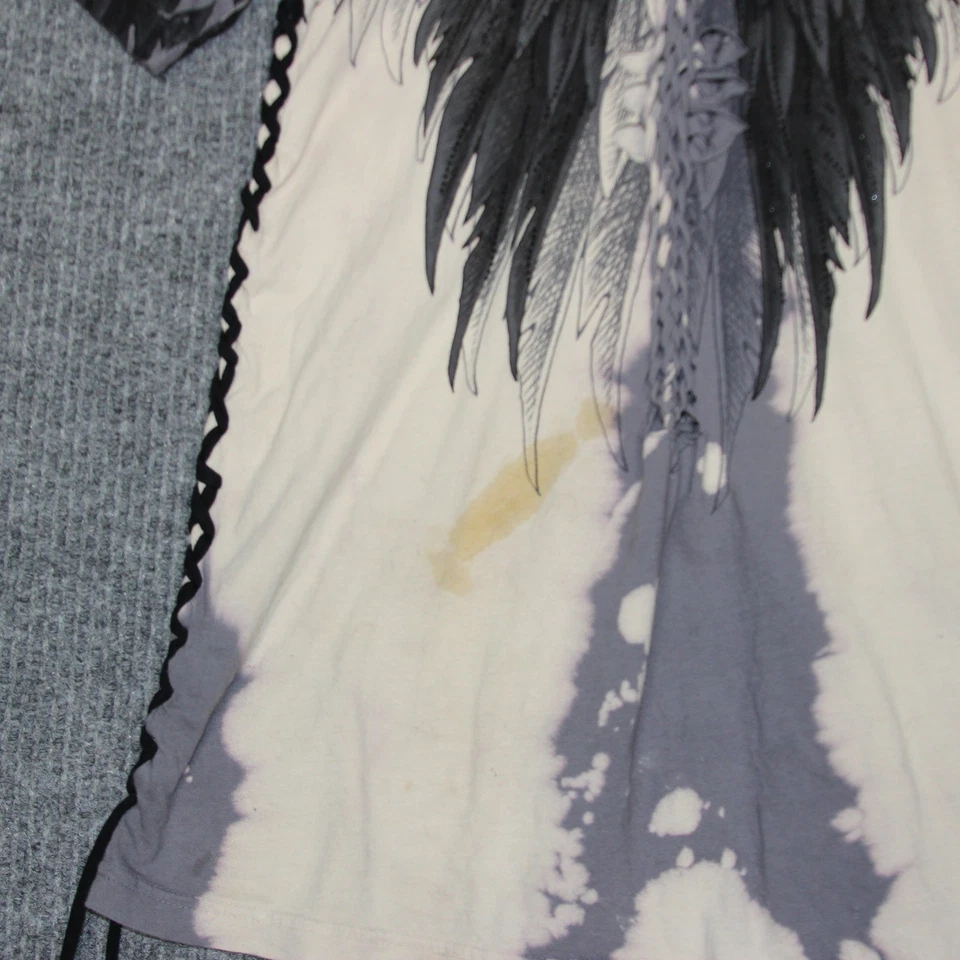 Camiseta gráfica de manga corta Affliction para mujer S con cordones laterales alas calavera Y2K Foto 2 de 4