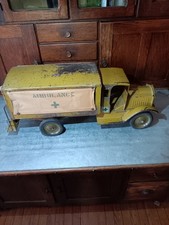 NICE KEYSTONE PRESSED STEEL TOY ARMY AMBULANCE 1920'S