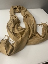 Women’s Tan Scarf