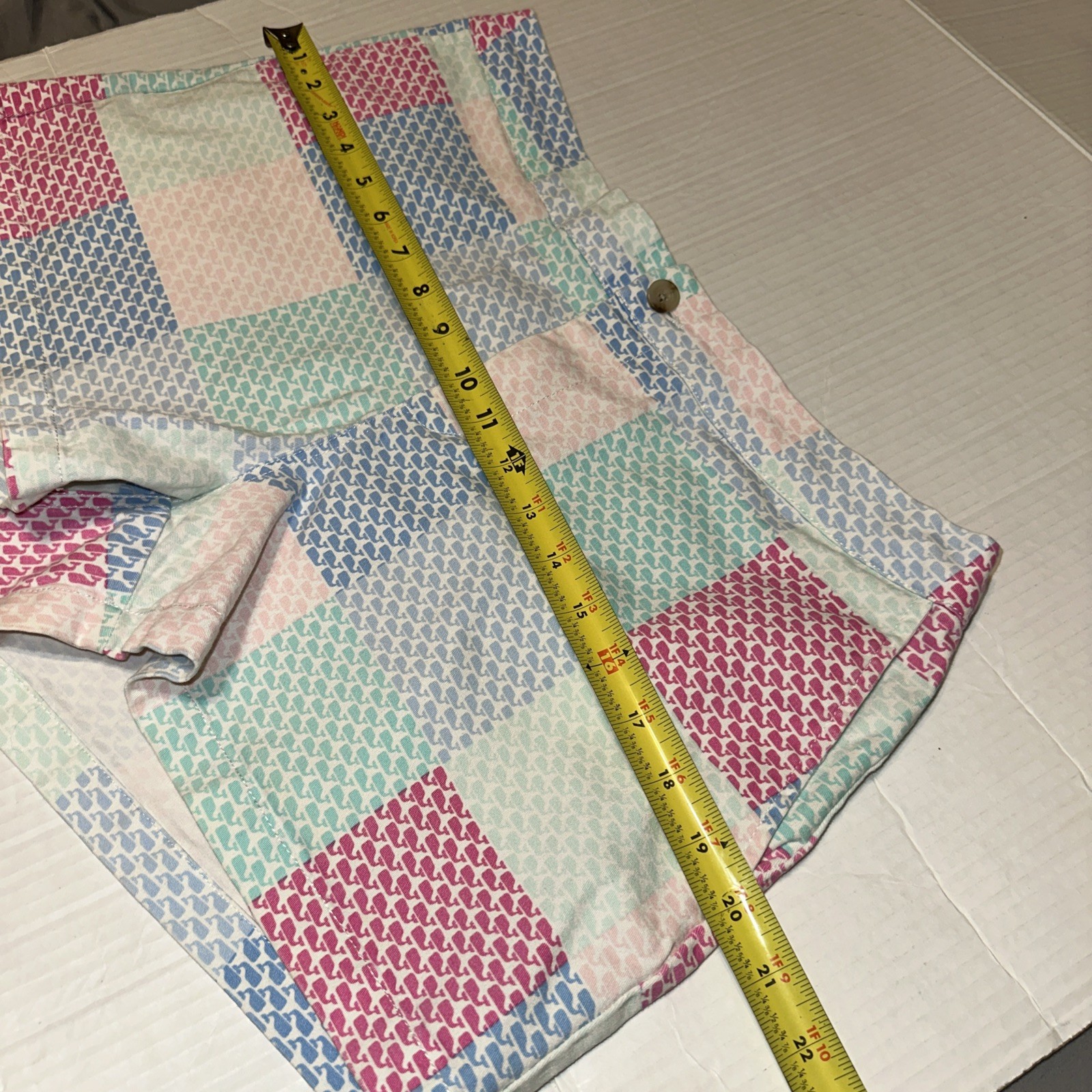 Vineyard Vines Patchwork Block Colors Whales Shor… - image 3