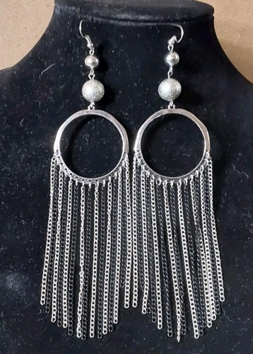 Chandelier Dangle Earrings Silver Black Chain Pierced 80/90s Style Drop 5.75''