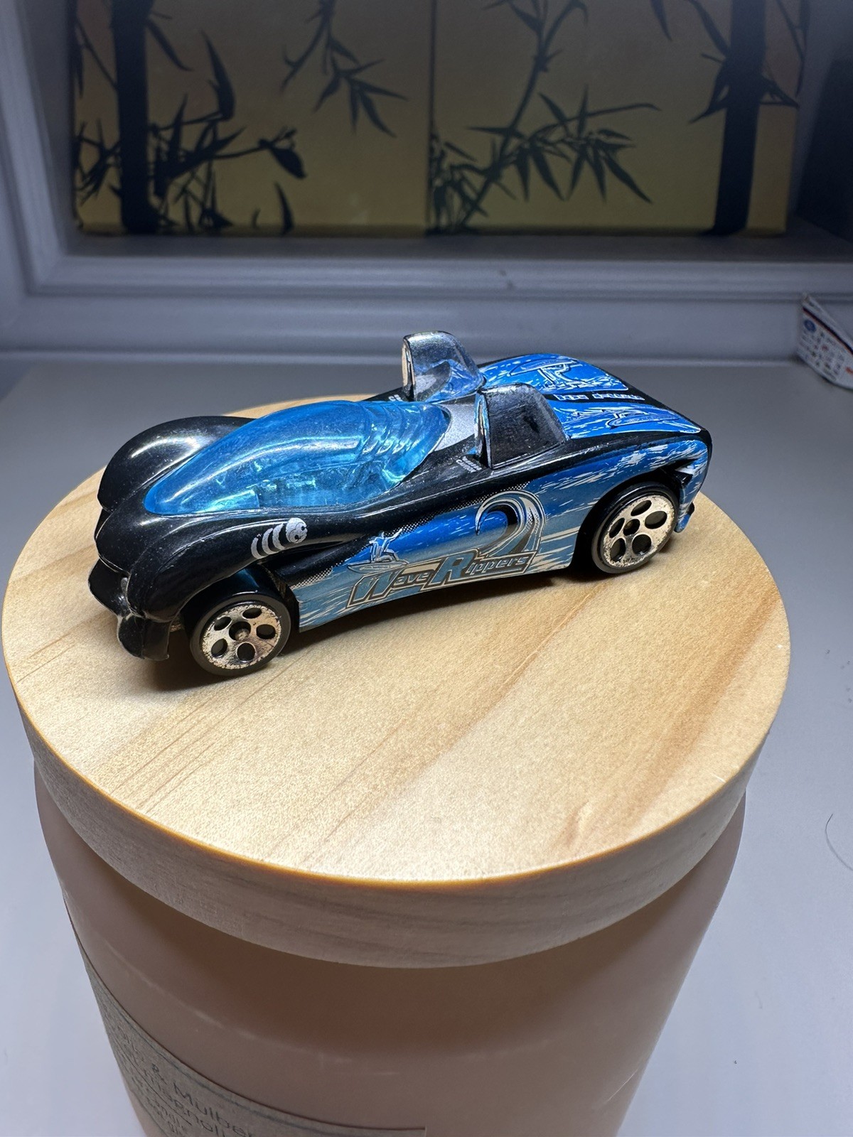 Picture 2 of 5