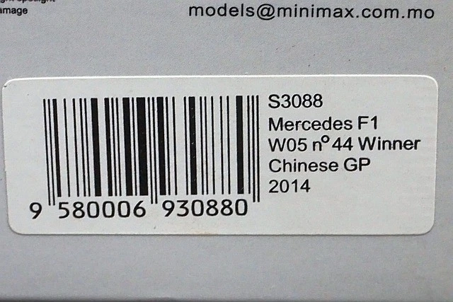 SPARK 1/43 Mercedes F1 W05 #44 Winner Chinese GP Lewis Hamilton 2014 S3088 - Image 2 of 2
