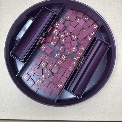 Juego de crucigramas Scrabble vintage 1999 edición de lujo tocadiscos gigante ¡completo! - Imagen 4 de 5