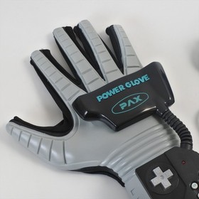 Nintendo Famicom PAX POWER GLOVE Boxed Family Computer Tested Ref 0379