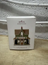 Hallmark 2018 FESTIVE FIRS Christmas Tree Farm, 35th in Nostalgic Houses & Shops