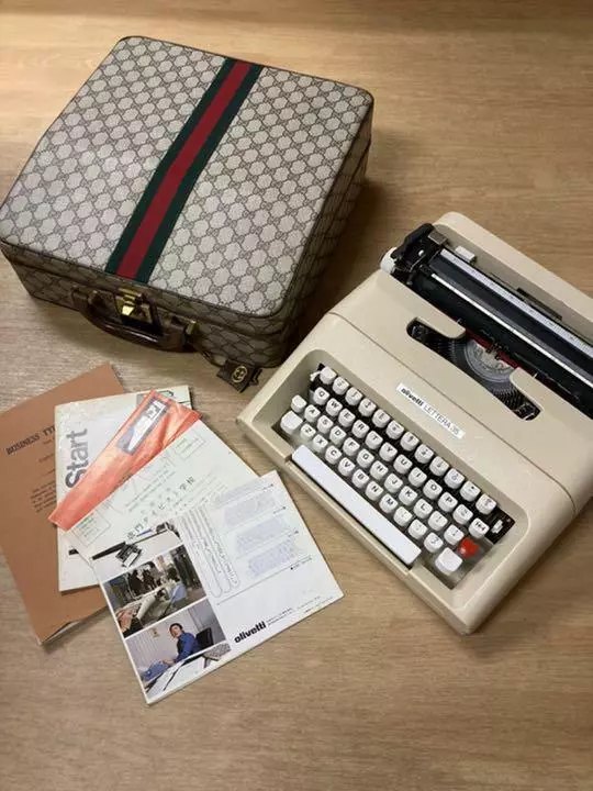 olivetti lettera 35. maquina de escribir metáli - Buy Antique