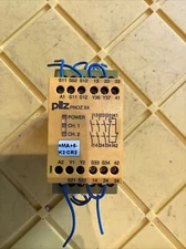 Pilz PNOXX4 Saftey Relay