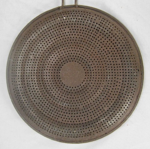 Vintage Metall Untersetzer mit Griff rund rund perforiert Landhausküche (O) - Bild 6 von 7