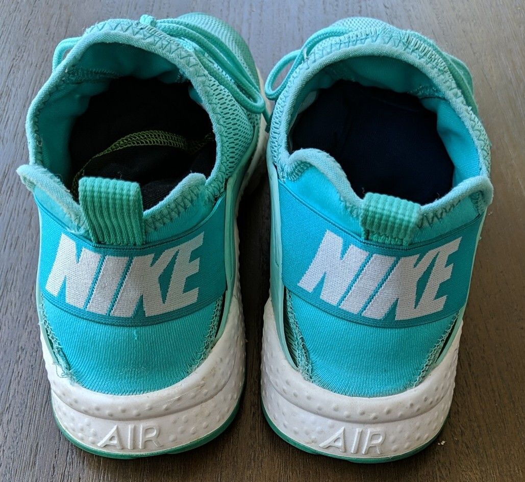 Nike Air Huarache Run Trainers 819151-300 Bright Turquoise Size