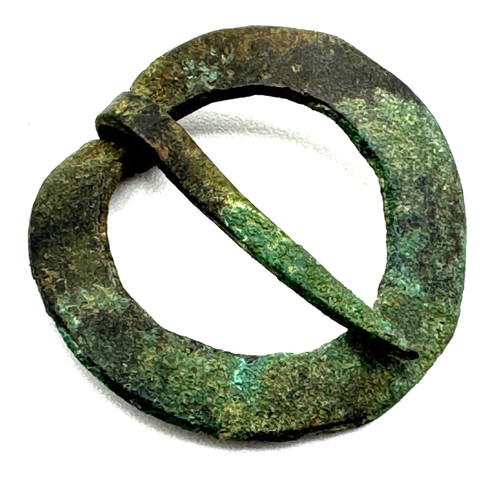 Ancient Viking era excavated small plain brooch