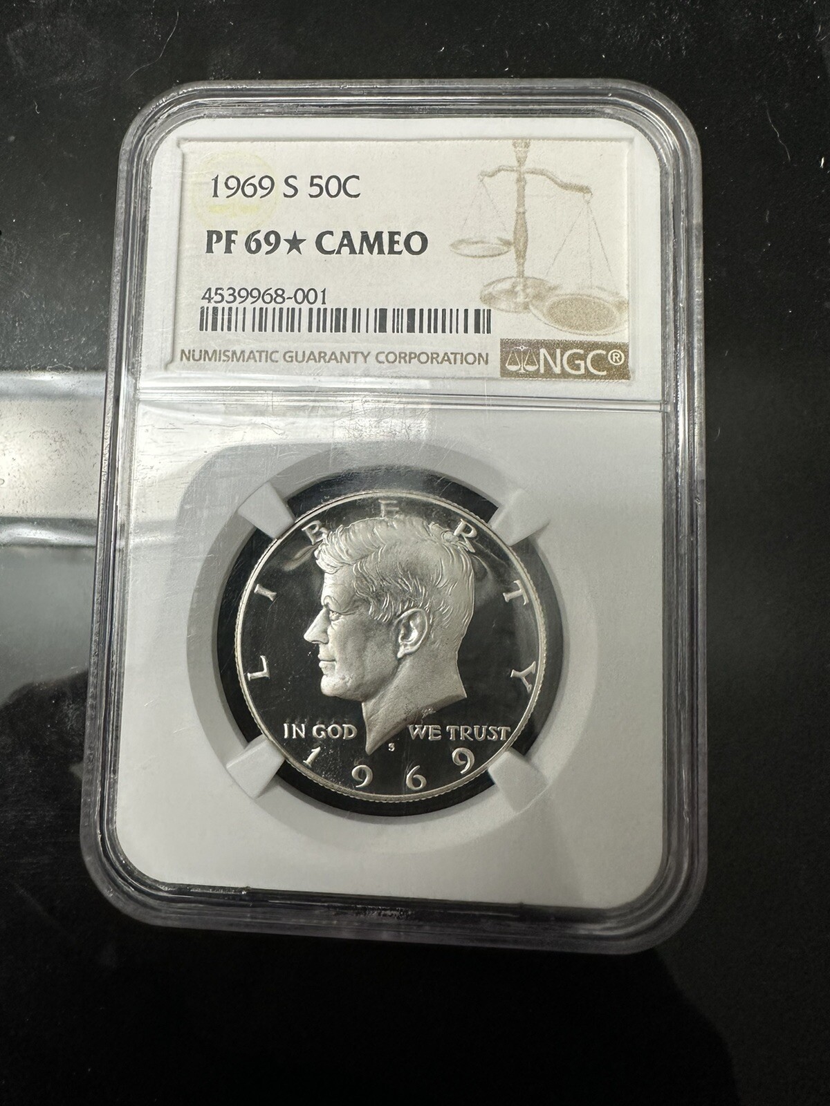 Picture 1 of 2