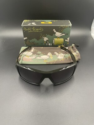Oakley Todd Francis Eye Patch Green Pigeon Print w/ Grey Lenses | eBay