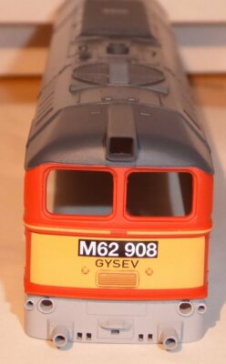 Gützold 50240 Lokgehäuse Diesellok M 62 908-BR 120 GYSEV MAV Taigatrommel Ungarn