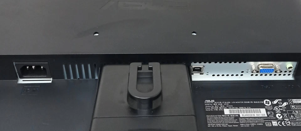 Asus VK191 Monitor 19" 16:10 with Webcam 1440x900 / Black - Image 4 of 4