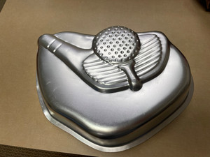 EUC Wilton Tee It Up Golf Cake Pan Mold 2105-2032 instructions included