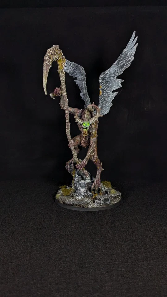 Lanzador miniatura de criaturas Wargaming Angel of Decay Foto 3 de 4