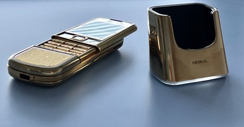 LOT pièces détachées NOKIA 8800 Arte Collection + 2x supports de bureau - Lire la suite… - Photo 2 sur 19