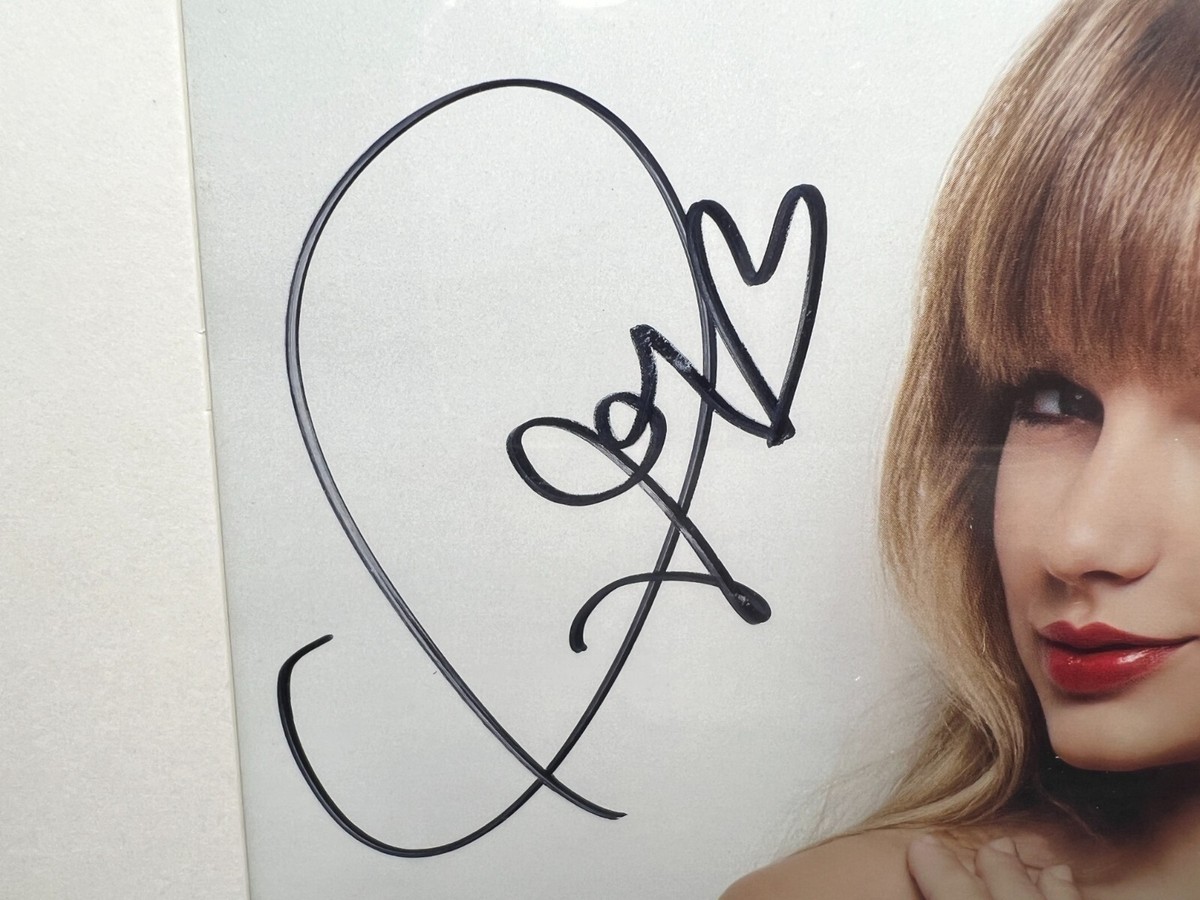 Taylor Swift Signed Autograph 8x10