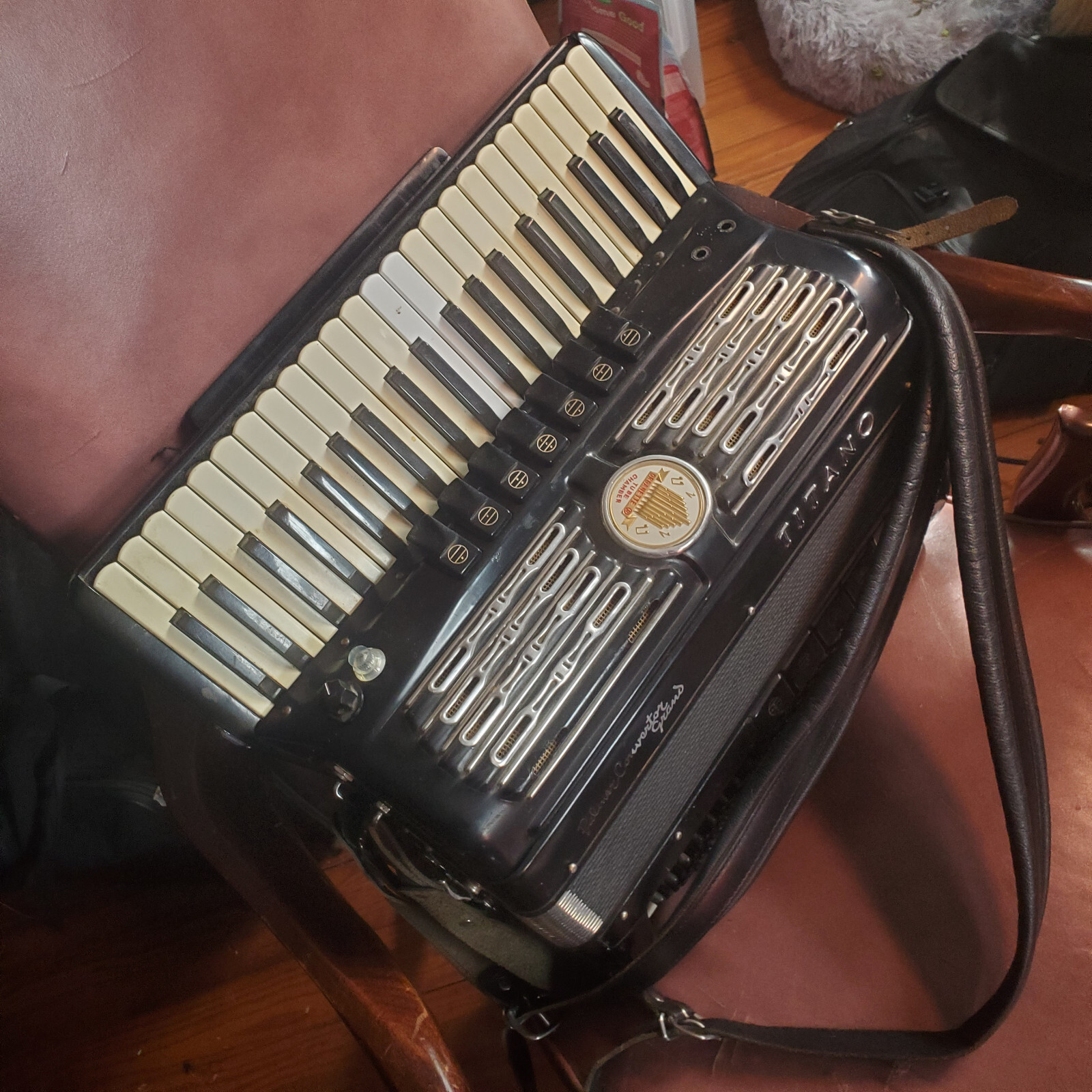 titano accordion 120 bass Palmer Hughes Free Bass Convertor Grand vintage